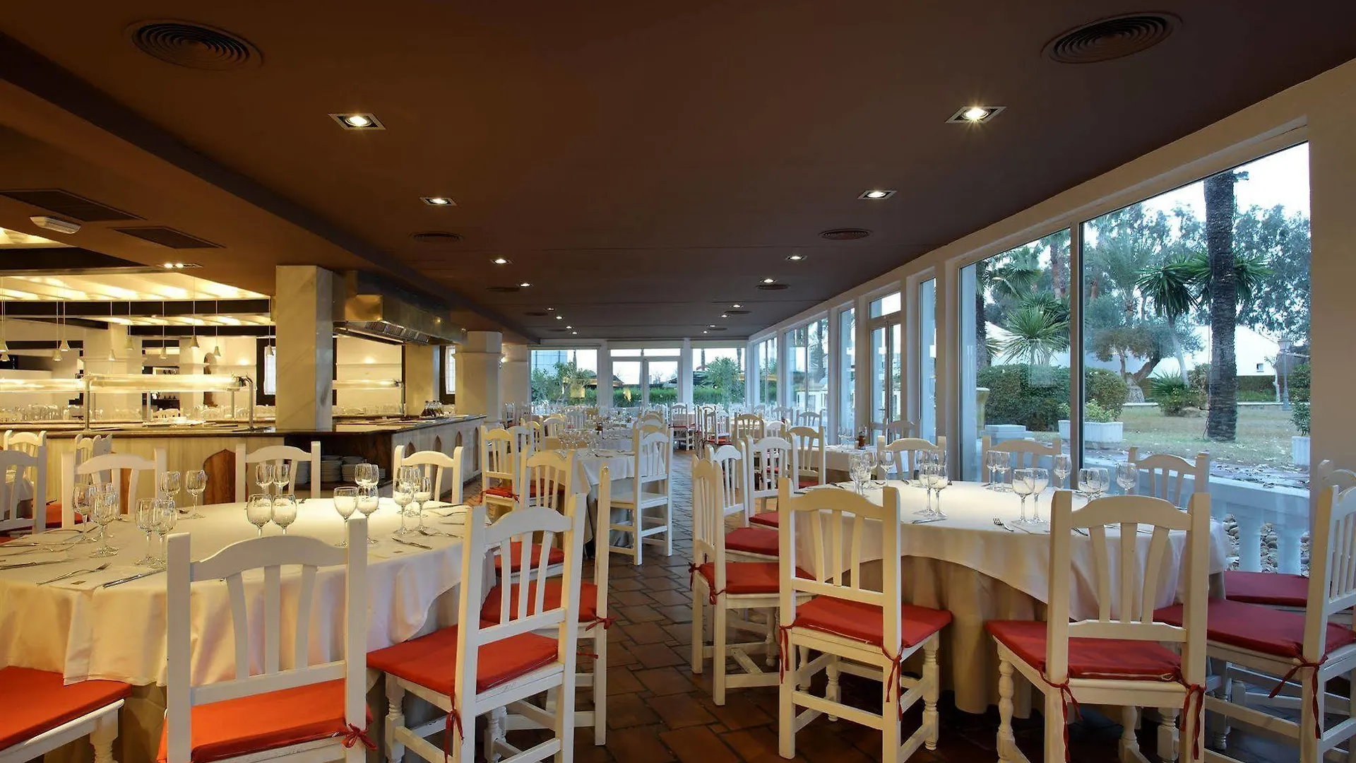 Hotel Abades Benacazon 4*,  Spain